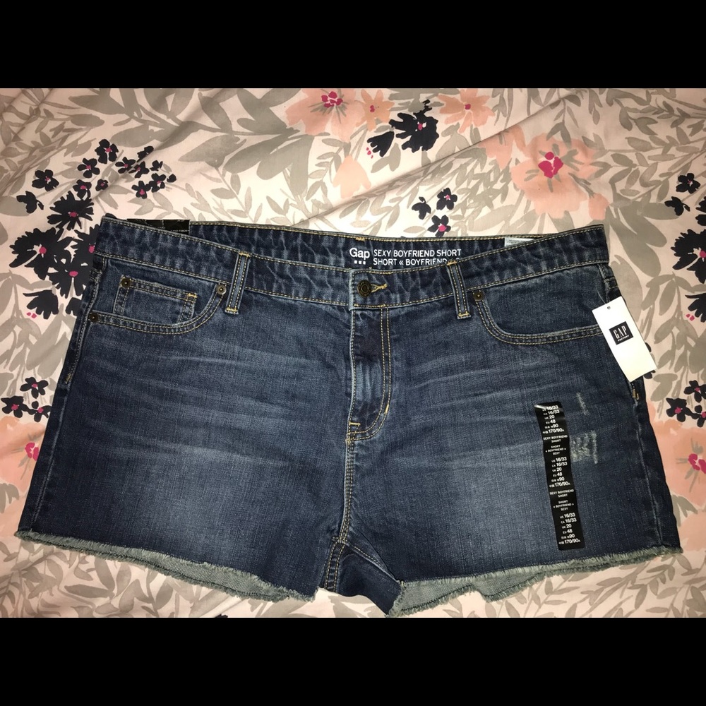 BNWT Gap Shorts